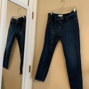 Free people denim jeans .
